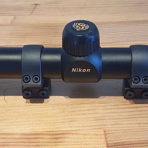 Nikon Prostaff 3-9x40 rimfire BDC med cz 452 montasjer