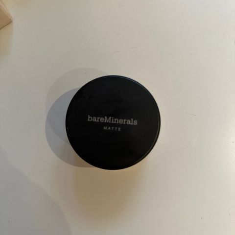 Bare minerals pudder