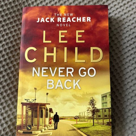 Never go Back av Lee Child (engelsk)