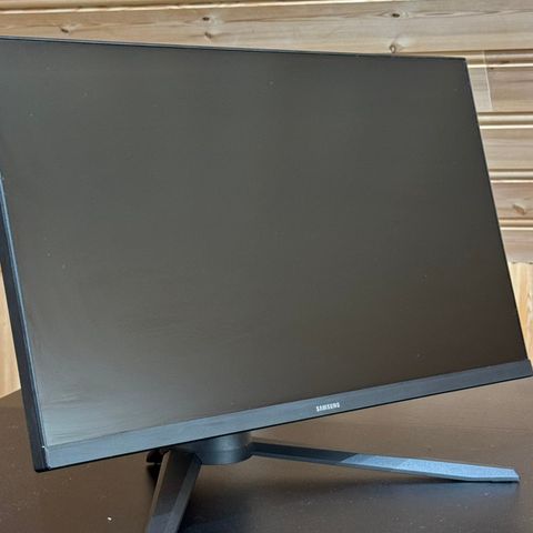 Samsung 24" gamingskjerm 24G33