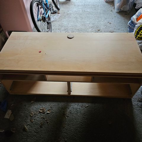 TV bench give away for free.