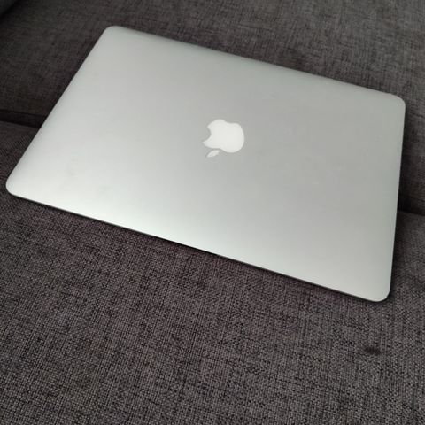 MacBook Air (13inch, early 2015