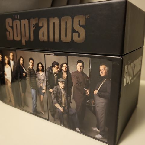 The Sopranos sesong 1-6 i samleboks.