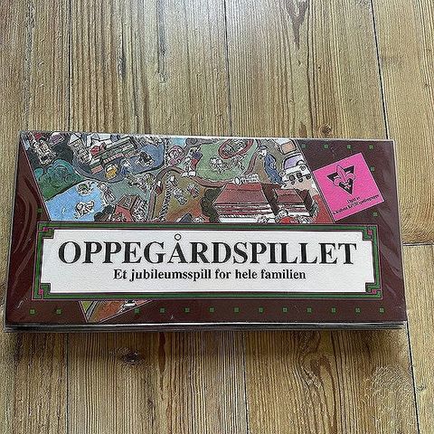 OPPEGÅRDSPILLET  (1989) - Komplett og i flott stand !