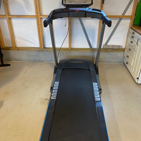 Sportsmaster tredemølle T9