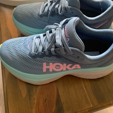 Hoka bondi 8