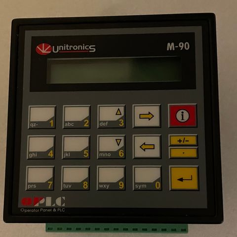 Unitronics M-90 PLS med HMI og PNP transistorutganger