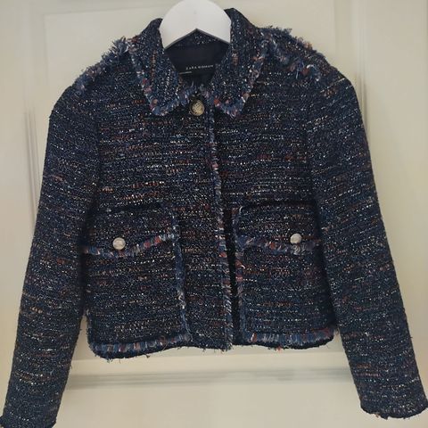 Pen boucle jakke fra Zara str.XS