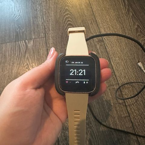 Fitbit versa 2