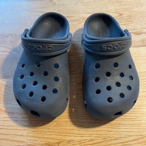 Crocs str. 29-30