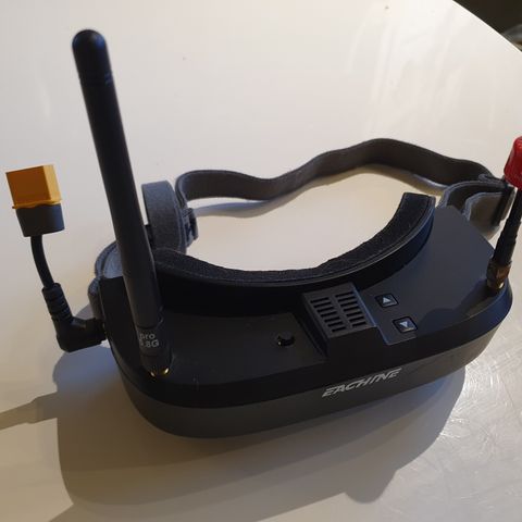 Eachine EV100 FPV Goggles