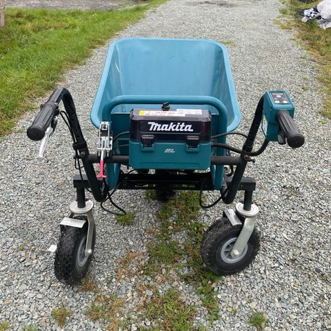 Makita DCU180B - Uten batteri og lader