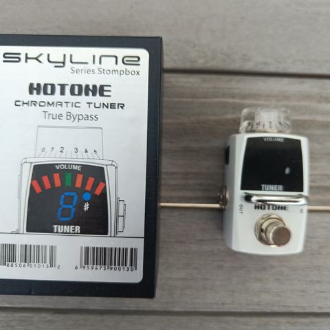 Hotone skyline Chromatic tuner
True bypass