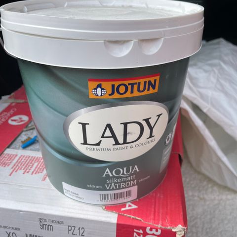 Lady aqua våtrom hvit base