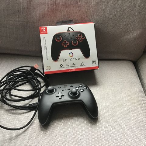 Spectra enhanced wired controller. Nintendo Switch. Som ny, kjøpt i juni 2024