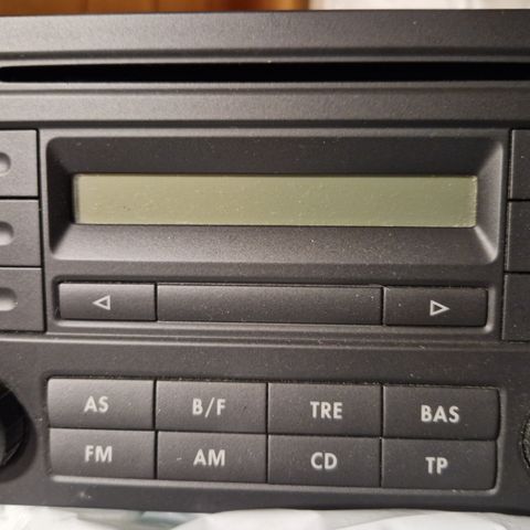 VW Polo 9n Radio- og cd-modul