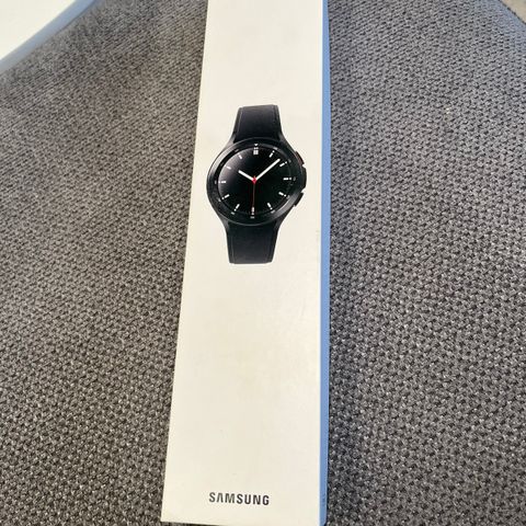 Meget pent brukt Samsung Galaxy Watch 4 Classic 46mm LTE