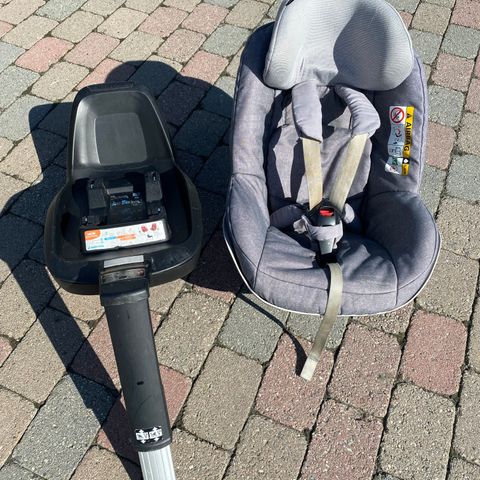 Maxi cosi two way pearl med isofix base