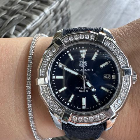 Tag Heuer Aquaracer med diamanter