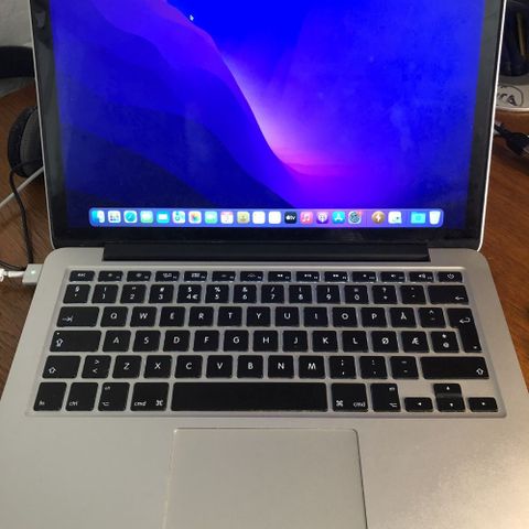 MacBook Pro 13 Retina Early 2015 til salgs