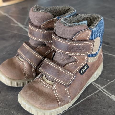 Ecco goretex vintersko str. 24