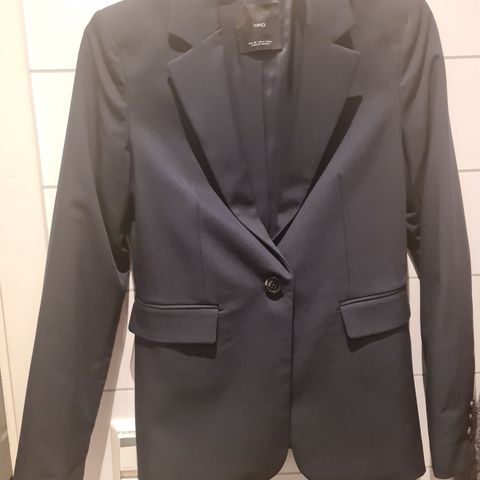 Blazer fra Mango