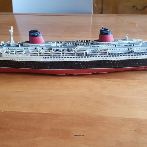 Modell SS France / SS Norway