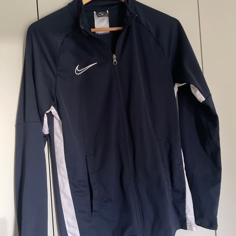 Nike trenings genser