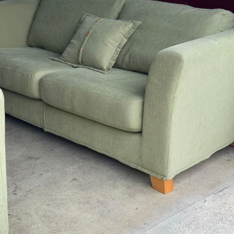 Formfin sofa