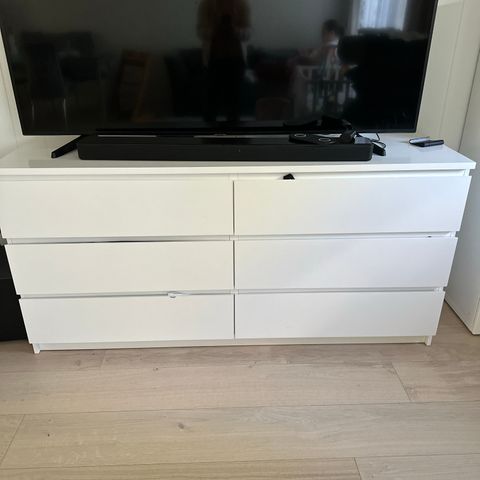 Malm kommode