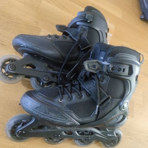 Rollerbalde 42