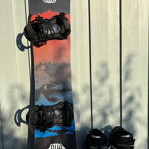 Gnu Snowboard Pakke