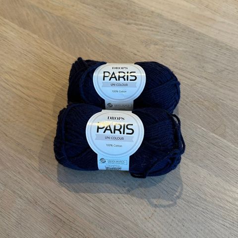 2 nøster Drops Paris - Farge 28 Navy Blue / mørkeblå