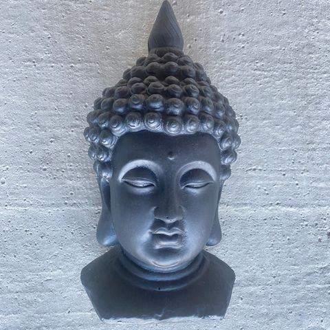 Buddha skulptur