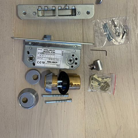 TrioVing Assa Abloy modular 8765 låskasse+ tilbehør  til ytterdør