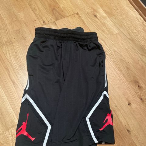 Jordan basket shorts