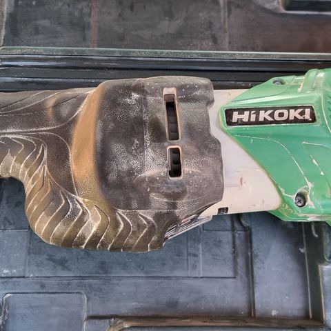 Hikoki CR 13V2 bajonettsag