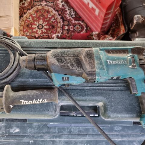 Makita HR2630 borhammer