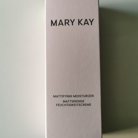 BILLIG Mary Kay Mattifying Moisturizer