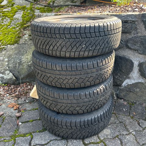 Sett med vinterhjul 4x 185/65 R15