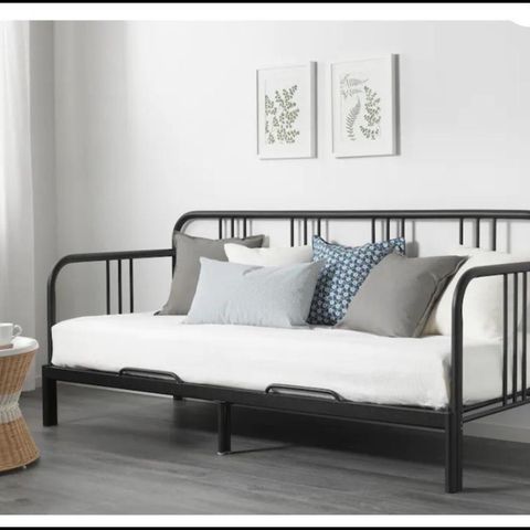 Daybed fra IKEA