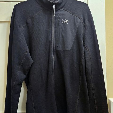 Arcteryx delta jacket M