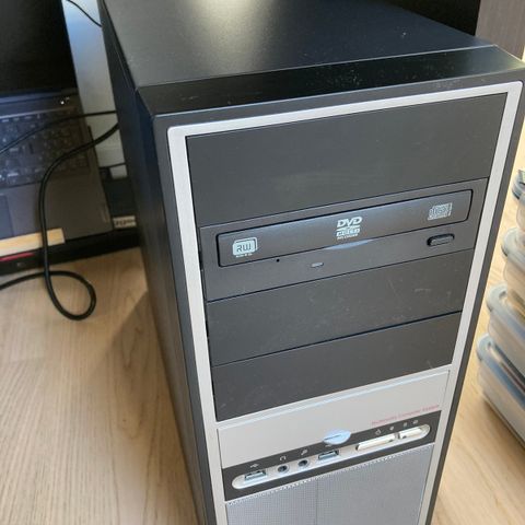 Core2 Duo 3.16GHz, 4 gb ram, 750GB HDD, Radeon 4850