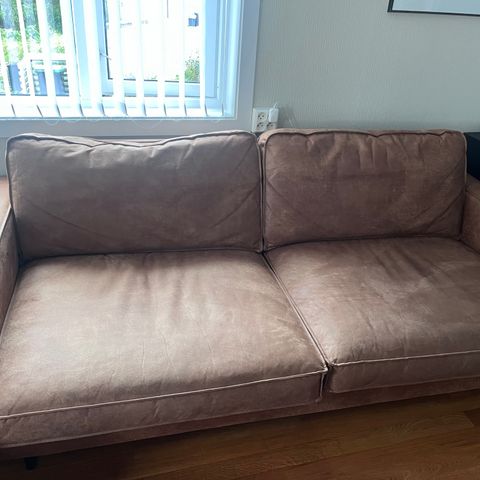 Westin Sofa,