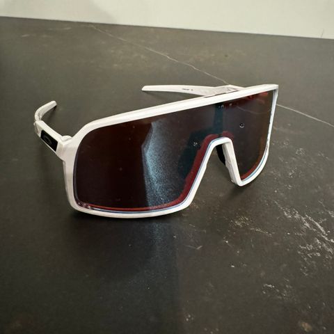 Oakley Sutro - Polished White w/ Prizm Snow Sapphire Solbrille