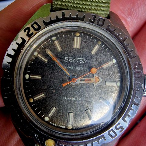 VOSTOK Amphibia 2414A SU ,17 juveler Rare Dial  , USSR