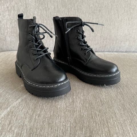 Combat Boots Jente str 34