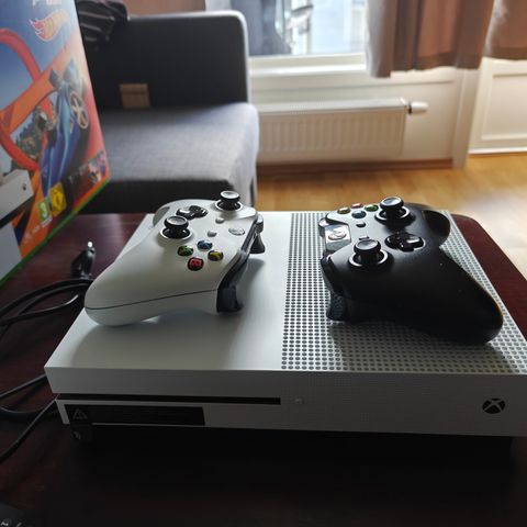 Xbox One S 500GB