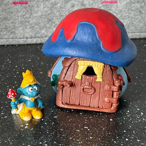 Smurfehus (1978) + Konge Smurfen (1973)