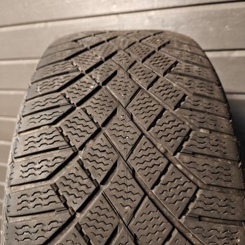 Continental 245/45/18 + Nokian hakkapeliitta